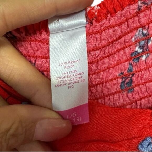 No Boundaries Floral Red Spaghetti Strap Tank Top Large - Picture 9 of 9